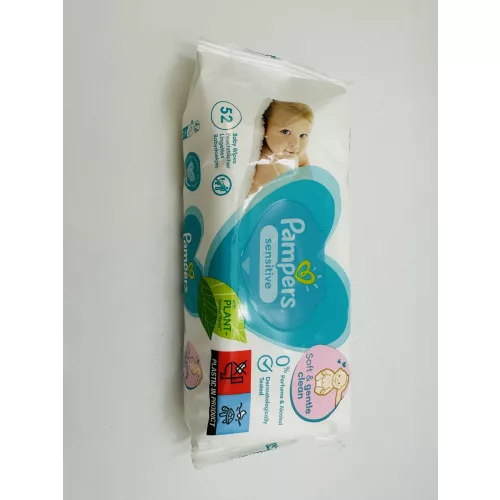 Pampers baba törlőkendő 52 db Sensitive
