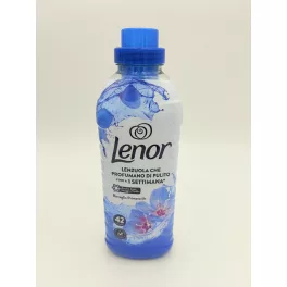 Lenor öblítő 42 mosás 882 ml April Fresh/Primavera