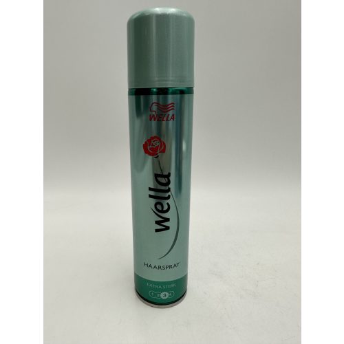 Wella hajlakk 250 ml Extra Stark 3