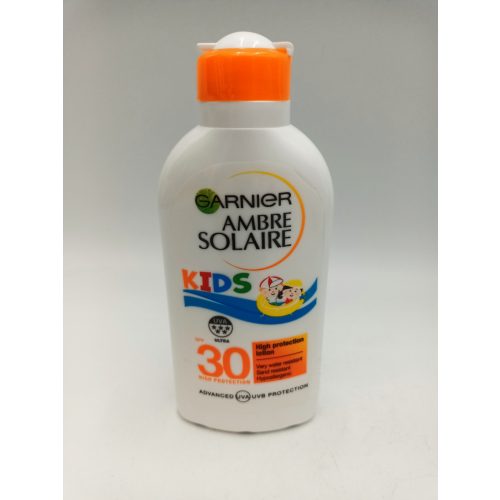 Garnier Ambre Solaire naptej gyerek FF 30 200 ml Water Resistand